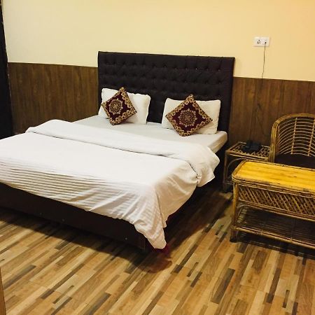 Hotel Prem G, Mussoorie Ngoại thất bức ảnh