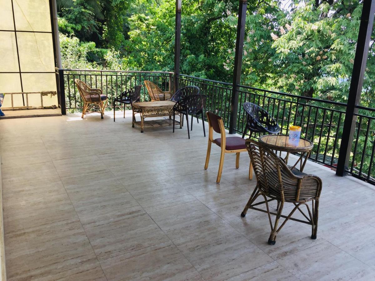 Hotel Prem G, Mussoorie Ngoại thất bức ảnh